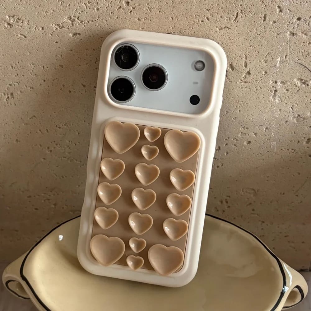 It Girl Heart Suction iPhone Case